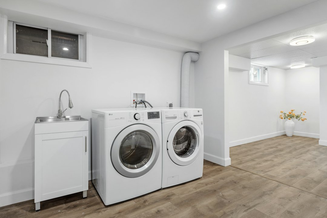 How to Create an Organized and Functional Laundry Room